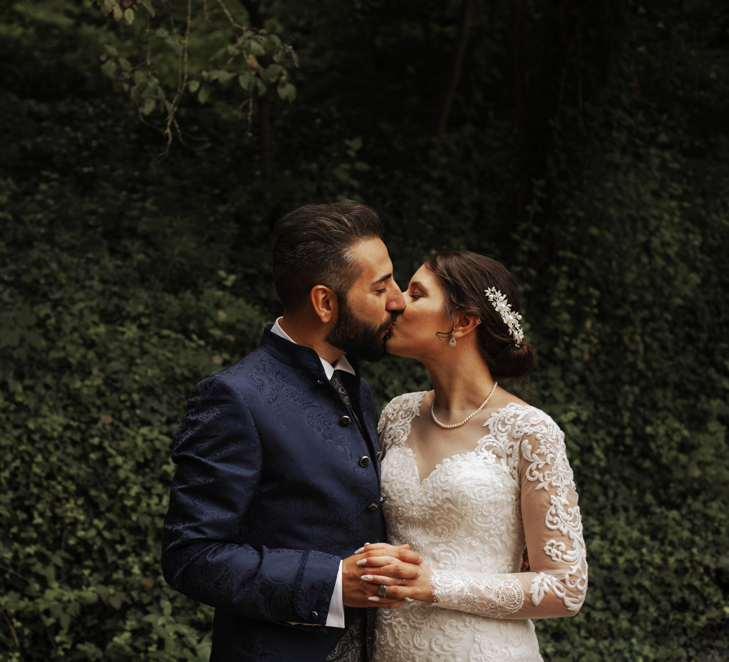 WEDDING